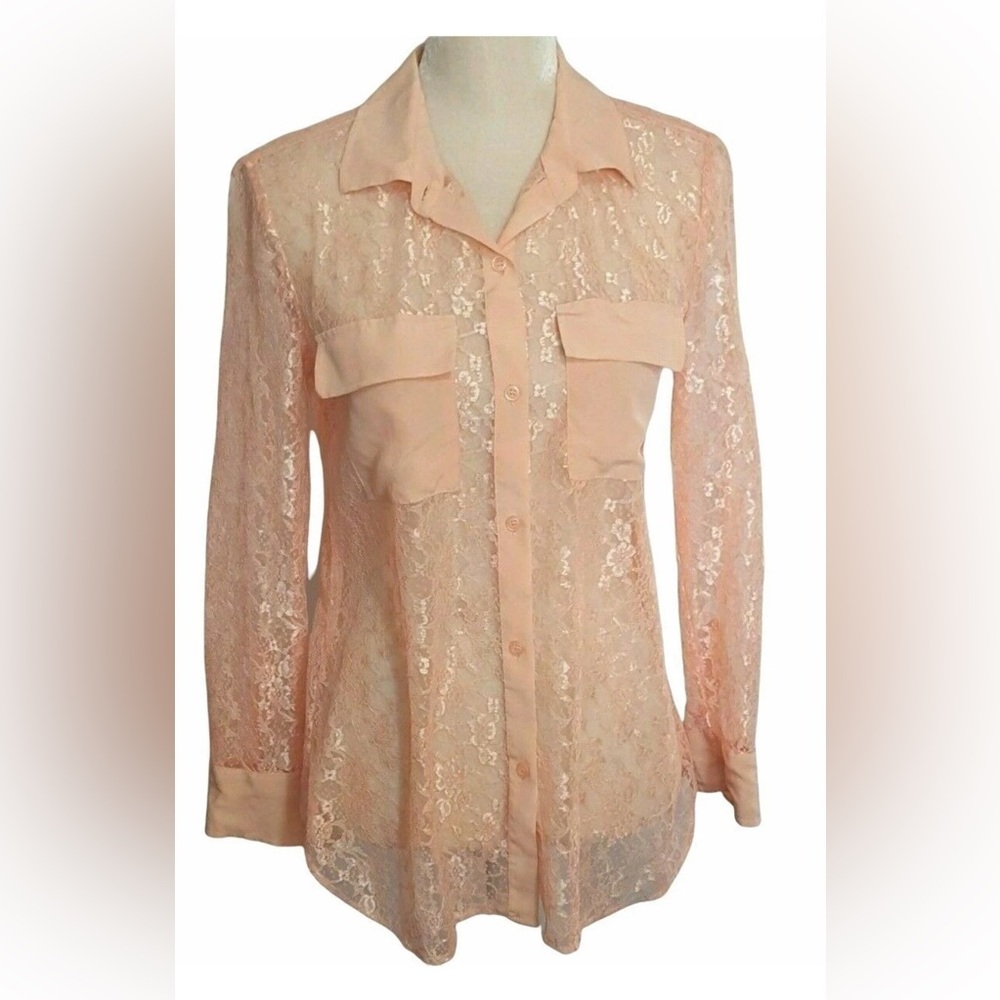 💖 Gorgeous Vintage Victoria’s Secret Blush Pink/Peach Lace and Satin Blouse - XS